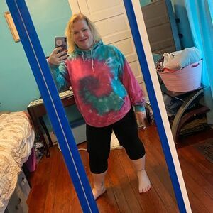 Zine large hoodie tie dyed